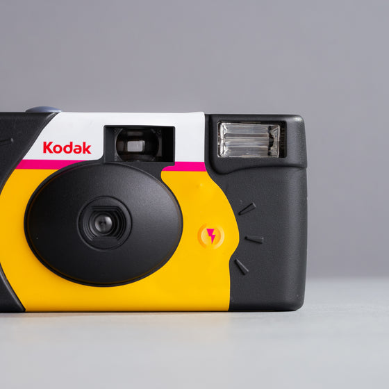Kodak Power Flash Single Use Camera / 35mm, 27 exposures