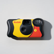  Kodak 35mm One-Time-Use Disposable Camera with Flash (39 exposures)